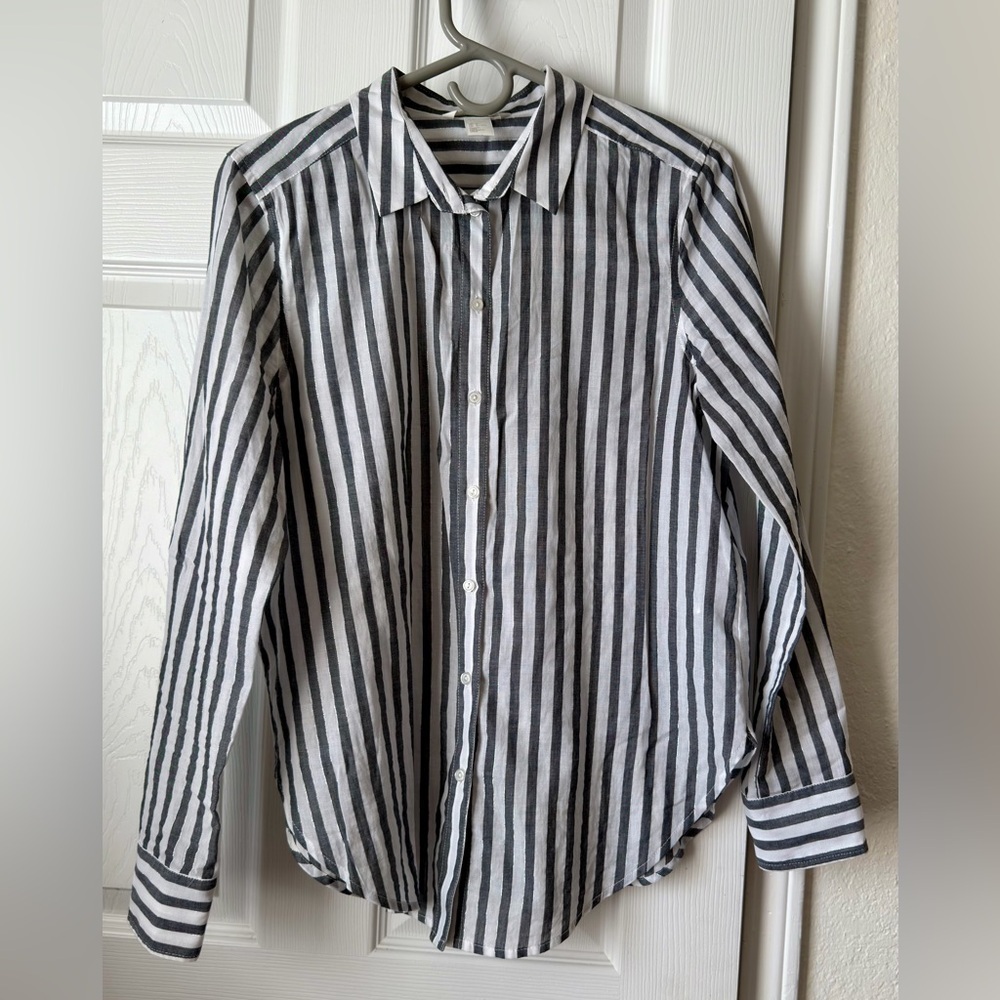 H&M White Cotton Striped Button Down Shirt | Lightweight Shirt | Size 6